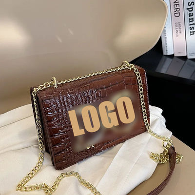 Bolsas de mensajería femeninas elegantes de 2022 con cierre de botón y decoración de cuentas en 7 colores elegantes