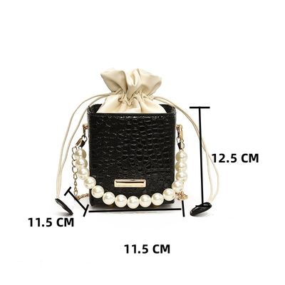 Bolso de bolsillo de color dulce de moda de verano con cadena de perlas Bolso de eslingas para mujeres