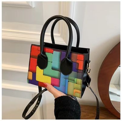 Bolso de hombro de moda para mujeres forma cuadrada pequeña y costuras de dos tonos en todas las estaciones