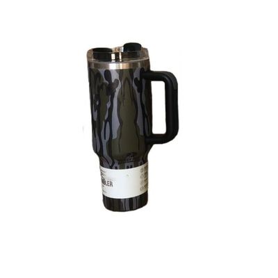 Sostenible 40oz Leopard Impresión Camuflaje Copo de paja Tumbler para bebidas calientes y frías