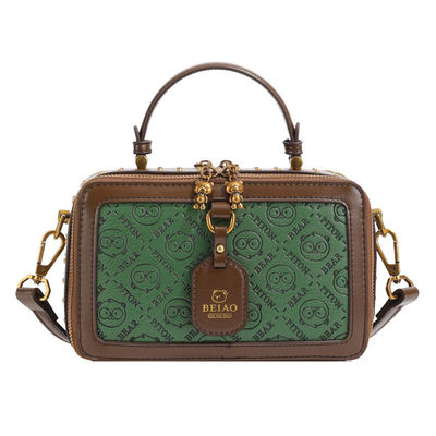 PU Retro Embalado Bolso Cuadrado Pequeño Con Un Largo Cinturón Para Mano