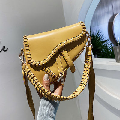 Bolso de montura retro de hombro único de tejido artesanal Diseño femenino con correa ancha