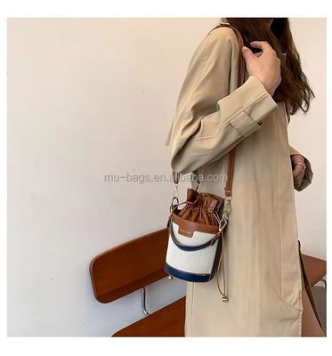 Elegante bolso de diseño de lujo para damas y niñas con cuero de cuerda y 2 colores