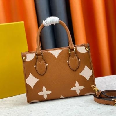 Bolso de mujer de cerradura con cuero genuino y diseño robusto de cuero duro