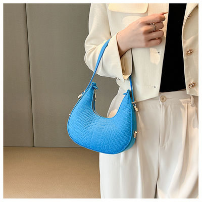 Material principal Feltro 2023 de patrón de cocodrilo Bolso Hobo de cuero PU para mujeres