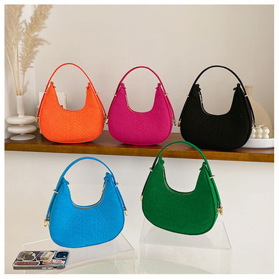 Material principal Feltro 2023 de patrón de cocodrilo Bolso Hobo de cuero PU para mujeres