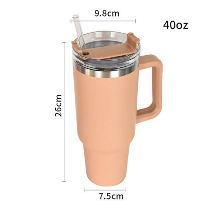 Taza de agua con tapa de paja con diseño grabado de leopardo