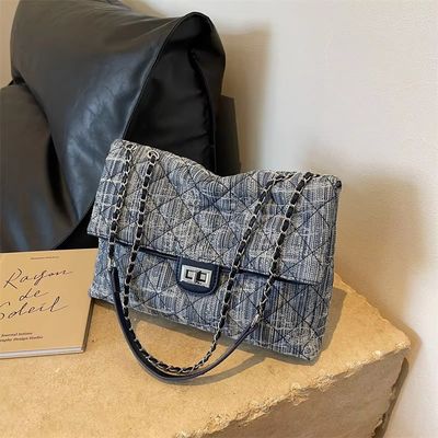 Versión coreana Carita Bolso de hombro con cadena Envío rápido en 3-5 días para bolso de peluche femenino