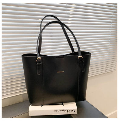Bolsas de hombro de moda para mujeres con cadena dorada y mango único