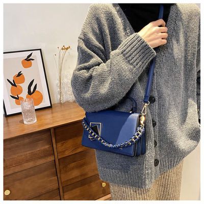 Mujeres bolsos casuales Bolso de poliéster de cuero con diseño bordado de un hombro