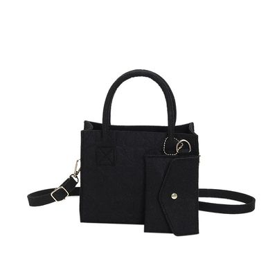Bolso de estilo vintage para mujeres elegantes hecho de material ligero