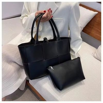 Bolsas para mujeres con gran capacidad Bolsas de lujo de cuero PU
