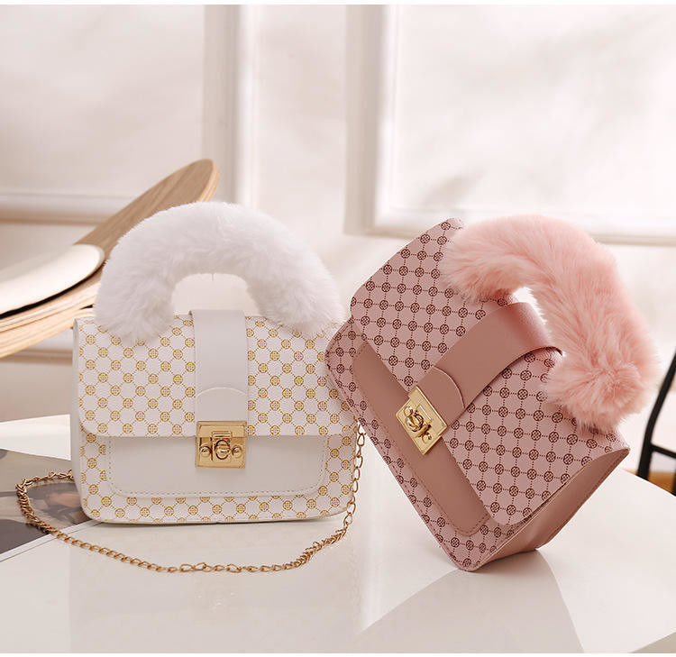 L mini bolsa cuadrada de lana de cordero de invierno y bolsa de mensajería de PU para bolso de mano de moda