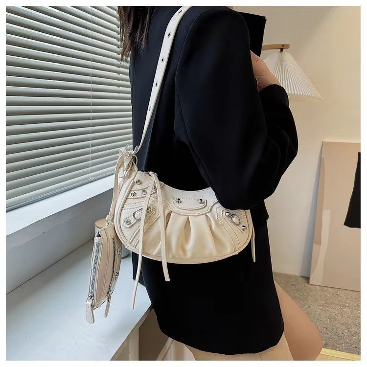 Bolsos de lujo para mujeres Bolsos de diseño con botón magnético de marca